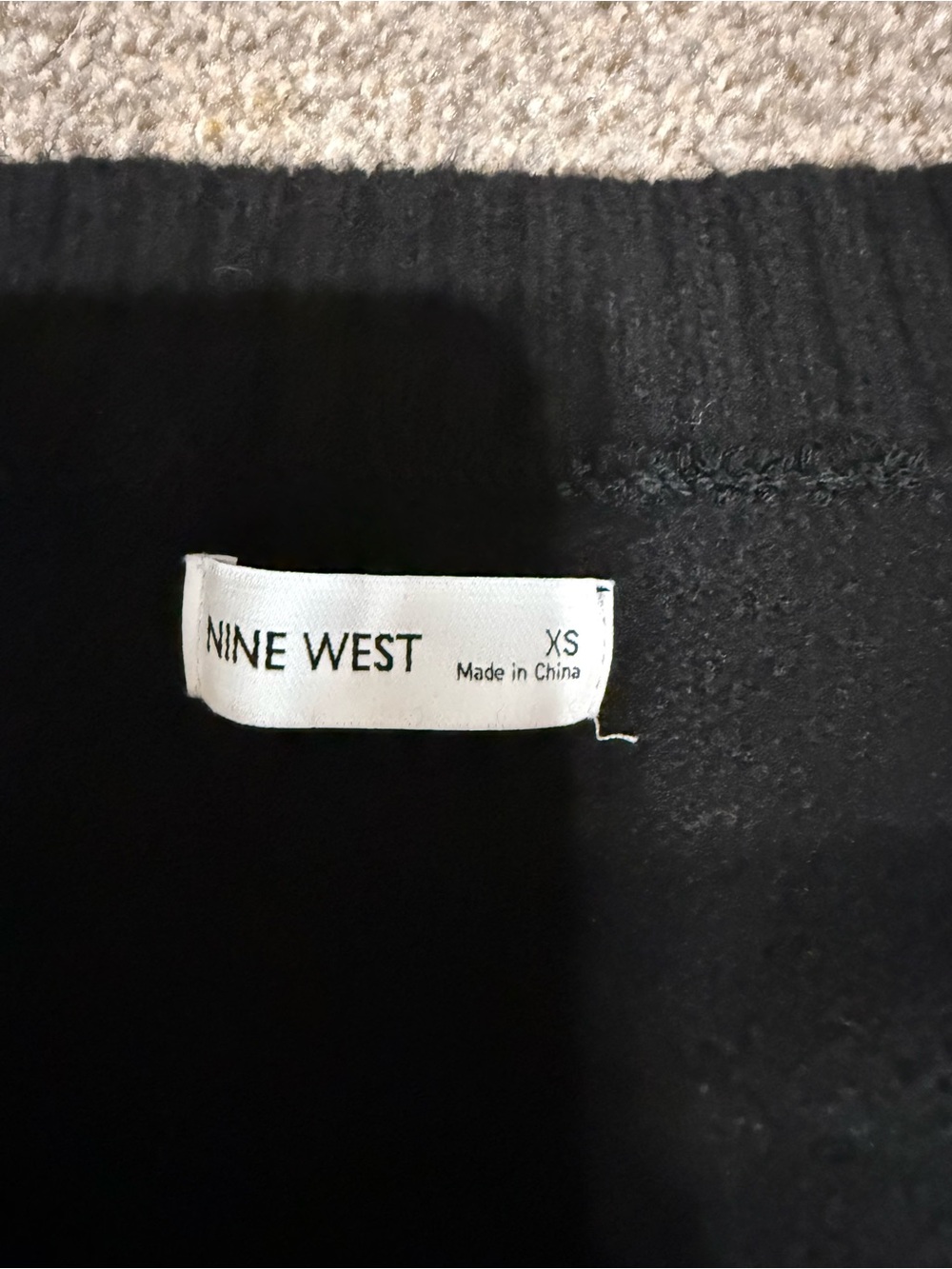Nine West Black Sweater, fits oversized - Picture 4 of 4